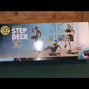 Gold Gym’s Adjustable Step Deck